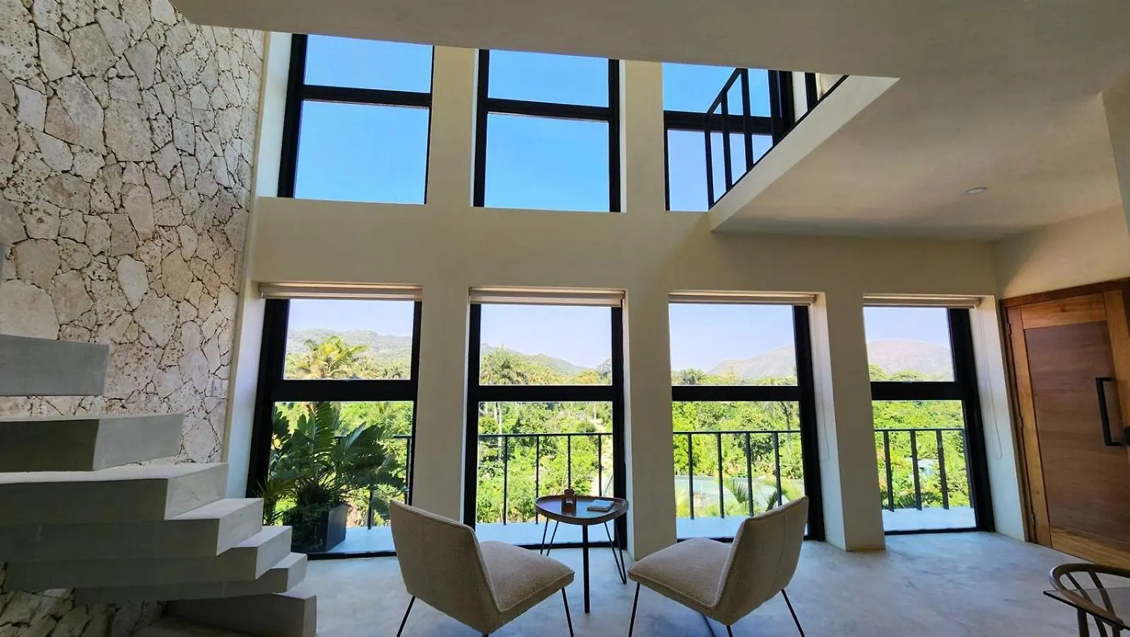 ¡Un Espacio Magico En El Valle! Samana Dominican Republic